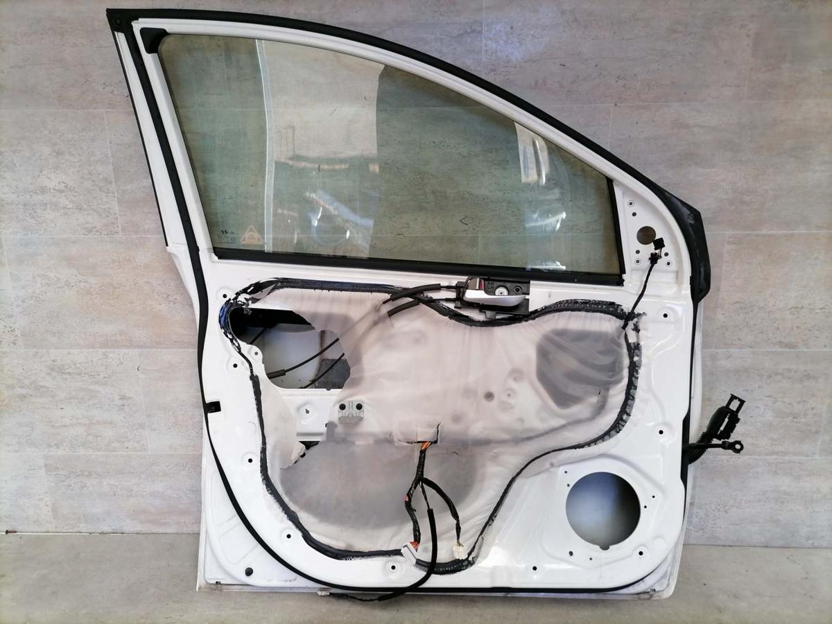 Hyundai I10 IA Bj.2016 original T&uuml;r vorn links Polarweiss BMS besch&auml;digt